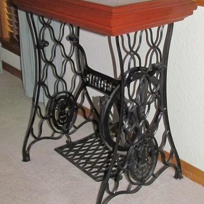 Singer Wrought Iron Sewing Machine Base with Solid Wood Table Top