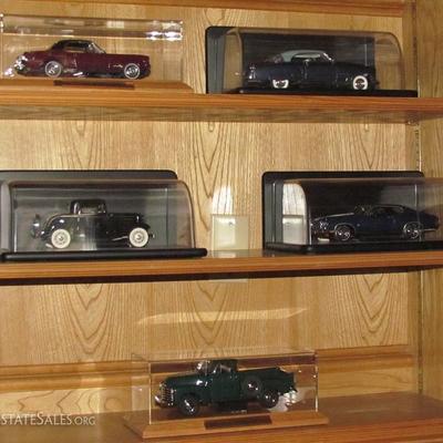 Danberry Mint Vintage Car Collection with Display Case on Oak Wood Base and Franklin Mint Collection in Black and Clear Plastic Display Case
