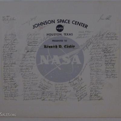 Johnson Space Center Houston, Texas Employee Signatures