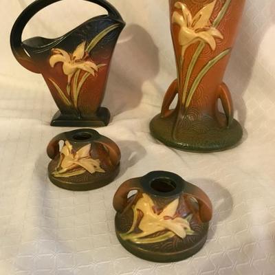 Roseville Zephyr Lily (original)
Single Handle Vase  44.00
Double Handle Vase   44.00
Candlesticks (pair)   44.00
