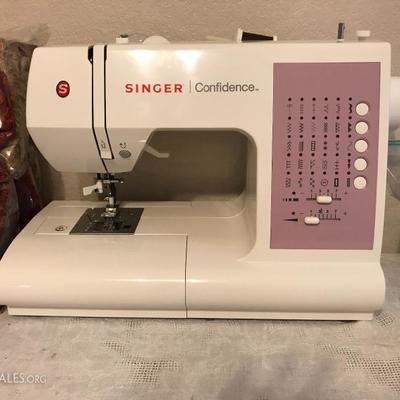 Singer Confidence Sewing System
w/original manual & box  80.00 
(like new)