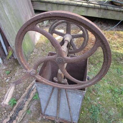 Estate sale photo