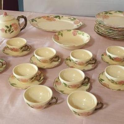 FVM083 Franciscan Earthenware Set Made in USA
