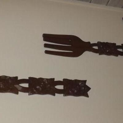 FVM043 Giant Carved Wooden Utensil Wall Hangings
