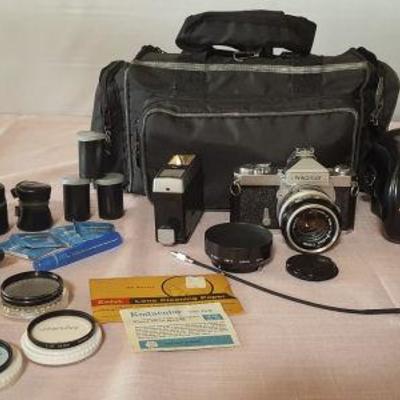 FVM068 Vintage Nikon Nikomat Camera, Accessories & More
