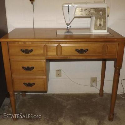 FVM038 Vintage Singer Sewing Machine, Wood Desk & Notions
