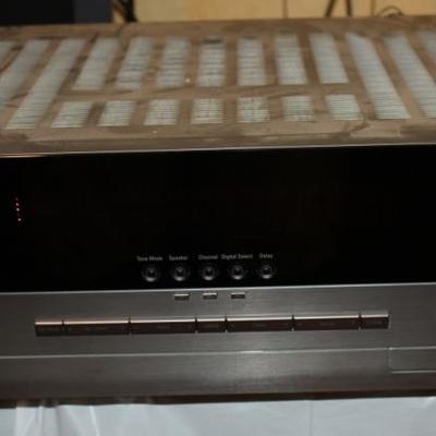 Harmon Kardon receiver AVR 230
