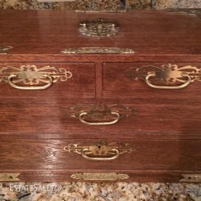 Small Chest of Drawers.