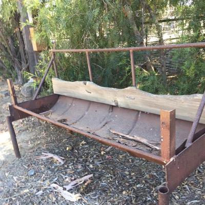 Vintage feeder.. great barn or horse ranch display