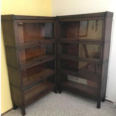 Pair of Lundstrom Arts & Crafts tiger oak lawyer's stacking bookcases