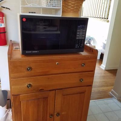 Microwave & Cabinet w/2 Drawers & Bottom Cabinet