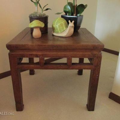 Antique table from China (bid item)