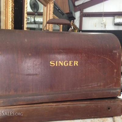 Singer Sewing Machine