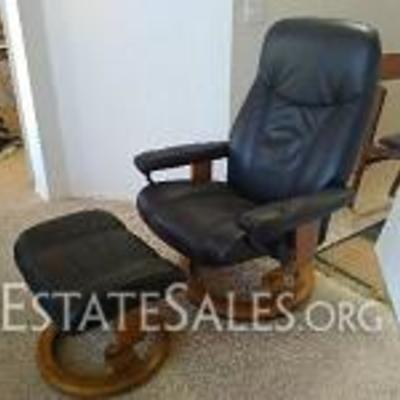 Ekornes Stressless Chair & Ottoman