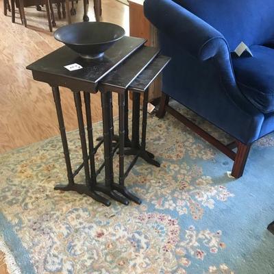 Set of Nesting Tables with Black Chinese Bowl and Blue Oriental Rug