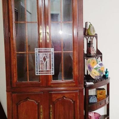 Mahogany cabinet/hutch/bookcase-vitage