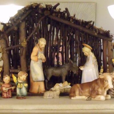 15 piece Hummel nativity set