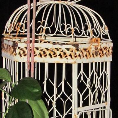 Vintage White Paint Dome Top Metal Bird Cage