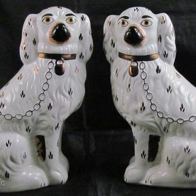 Staffordshire England White with Gold King Charles 