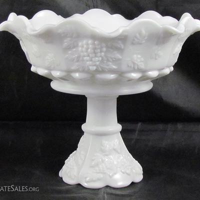 Westmoreland Paneled Grape Pedestal Bowl