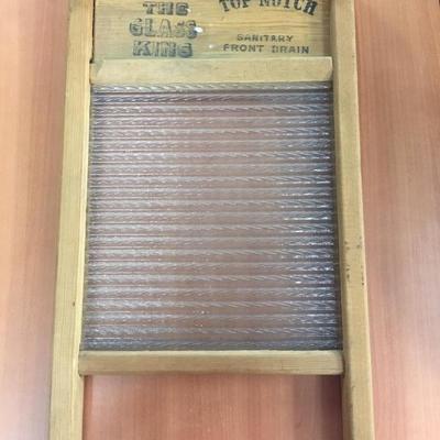 Glass washboard
