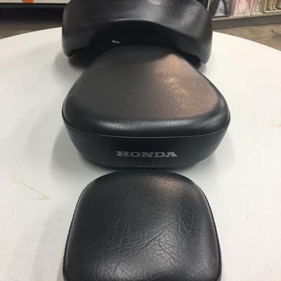 Valkyrie motorcycle seat