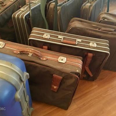 Old Leather Suitcases & Hard Shell Upright Rolling Suitcase