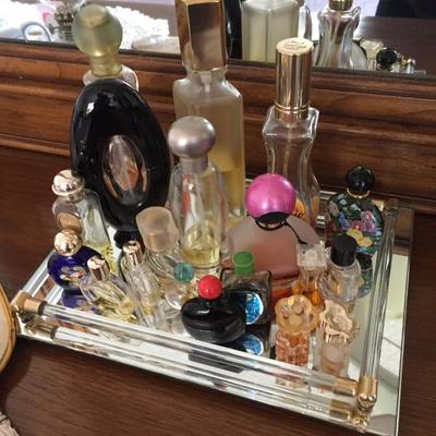 Mirrored Perfume Tray.. Perfume, Soaps