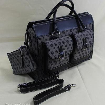 Dooney Bourke leather hand bag with make up bag in  excellent conditions
