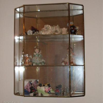 MIRRORED BACK GLASS DISPLAY CABINET