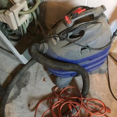 Wet Dry Vacuum