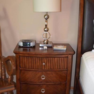 nightstand with table lamp 