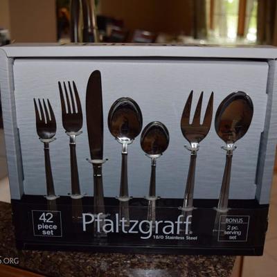 Pfaltzgraff silverware NEW in box 