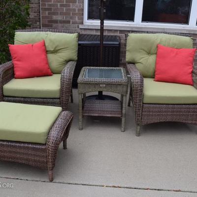 outdoor furniture 