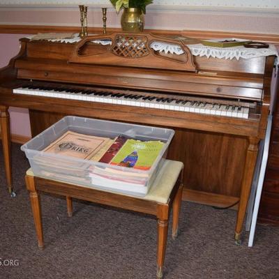 Kimball piano 