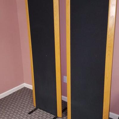 Magnepan Speakers
