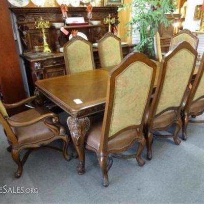 ITALIANTE DINING TABLE WITH 8 CHAIRS