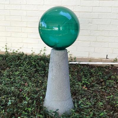 Garden ball on stand