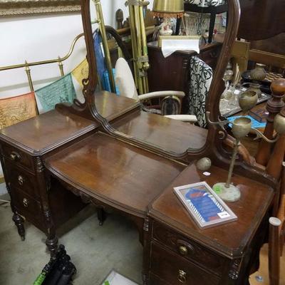 Antique Vanity and Bench, FINAL $195