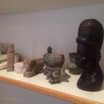 Pre-Columbian figures