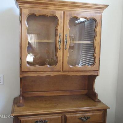 VINTAGE SOLID WOOD CHINA CABINET WITH BUFFET