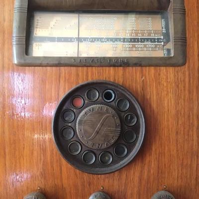 Silvertone Cabinet Radio
