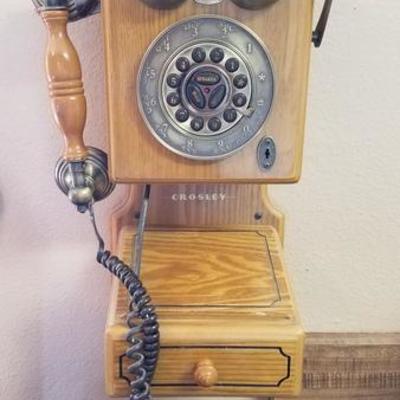 Replica Wood Crank Phone