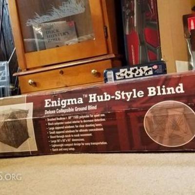 Enigma Hub Style Blind