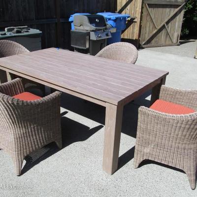 Kingsley-Bate patio table & chairs