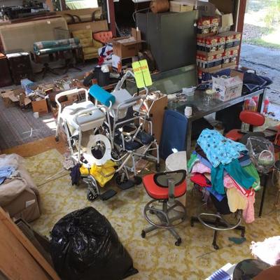 Estate sale photo