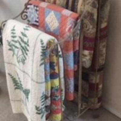 Handmade Quilts & Quilt Rack