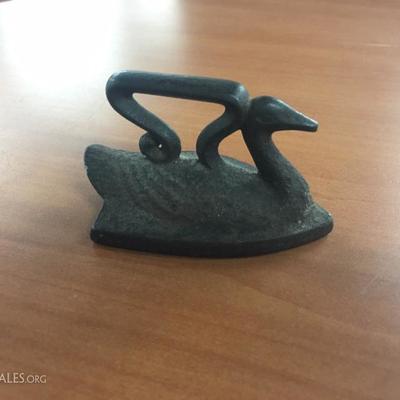 Small swan iron