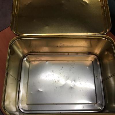 Vintage bread box tin