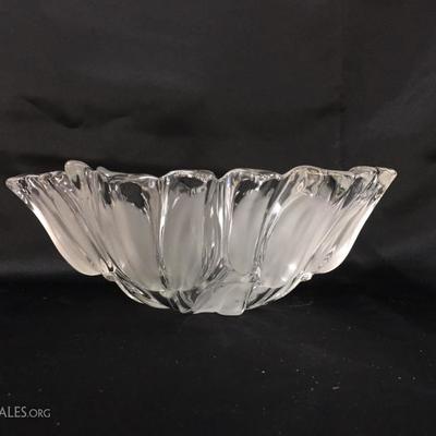 Glass tulip bowl